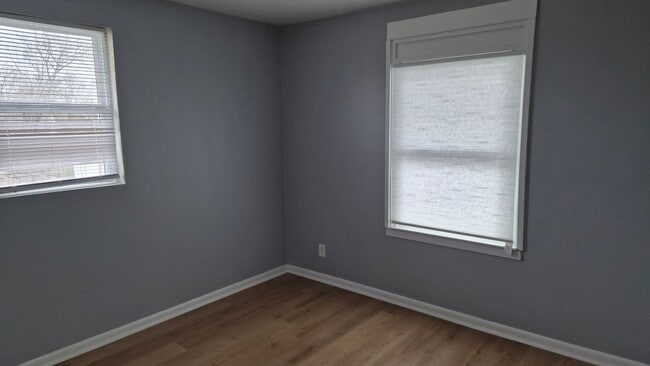 Building Photo - DRIVING PARK