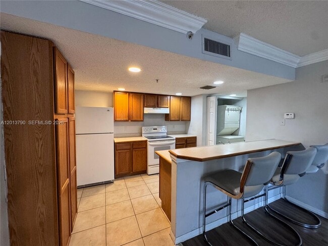 Foto del edificio - 9909 Westwood Dr