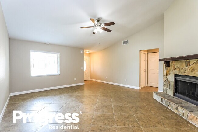 Foto del edificio - 3122 47th Ave E
