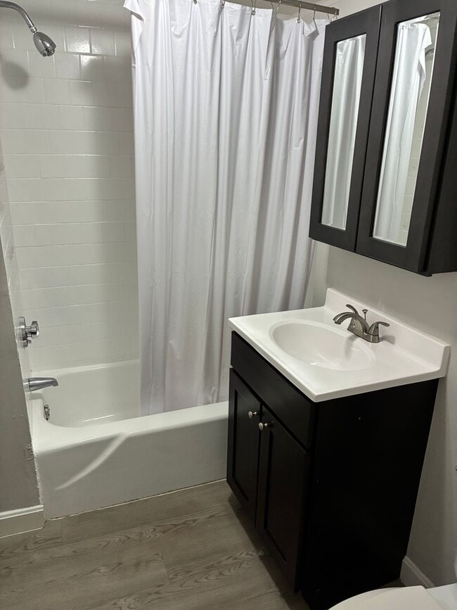 Building Photo - Avl NOW - No Fee! Sunny, updated Studio @ Packard's Corner!