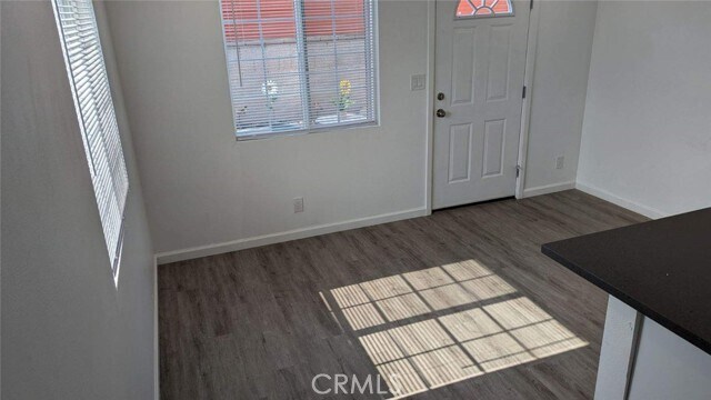 Foto del edificio - 11837 Daphne Ave