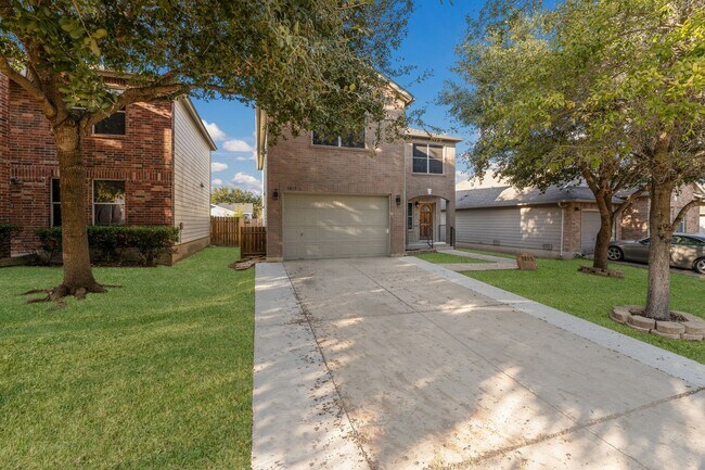 Building Photo - 9815 Carswell Peak