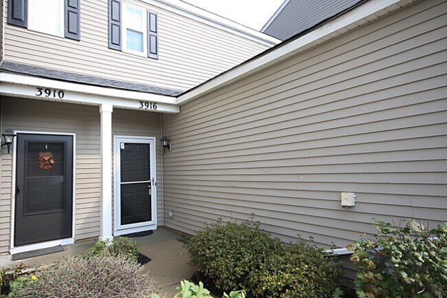 Foto del edificio - 3916 Granite Ct