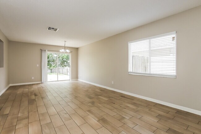 Foto del edificio - 13121 Fennway Ridge Dr