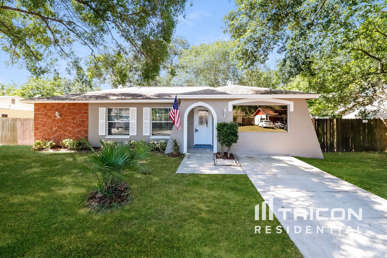 Foto principal - 704 Falkirk Ave