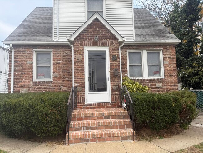 Foto del edificio - 101 N Waldinger St