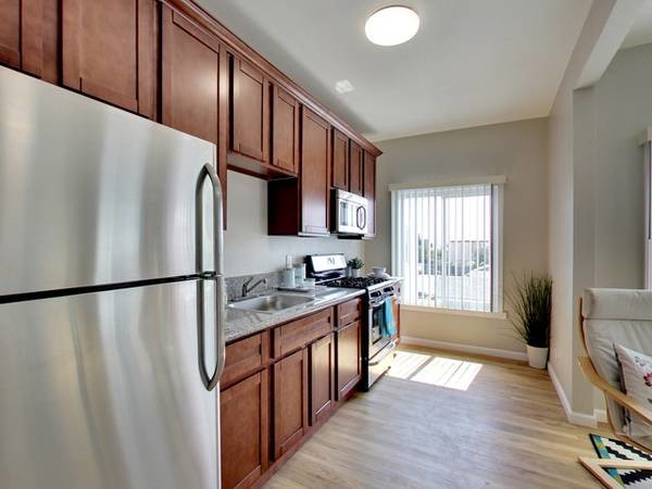 Foto del edificio - 2805 E 16th St