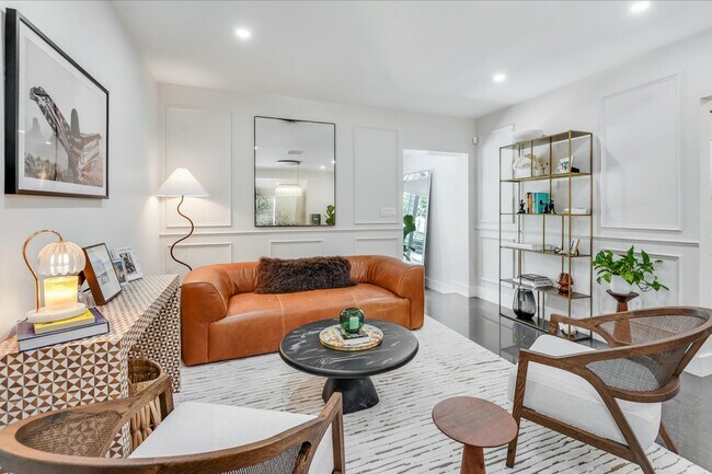 Building Photo - 7720 Mindello St