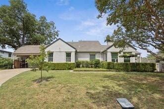 Building Photo - 9461 Waterview Rd