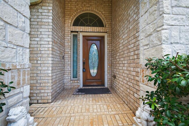 Building Photo - 15918 Keystone Ridge Ln