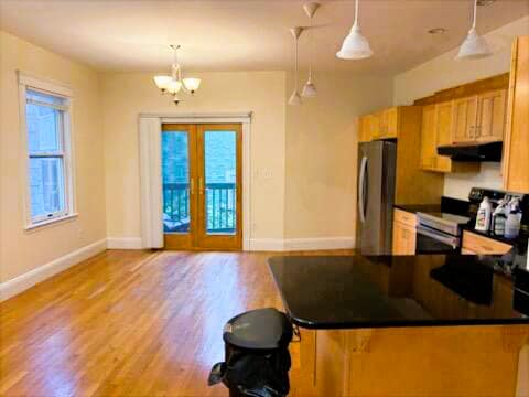 Foto principal - 144 Calumet St