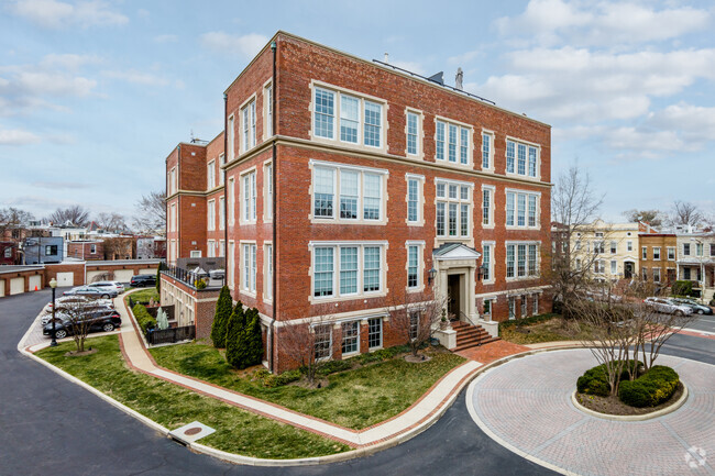 1315 Independence Ave SE - Bryan School Lofts