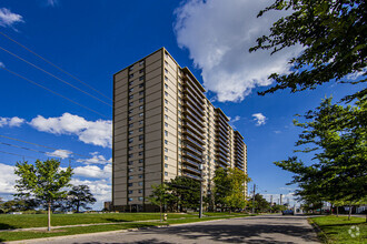 Building Photo - Brock Tower