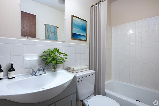 Foto del edificio - Summercrest Apartments