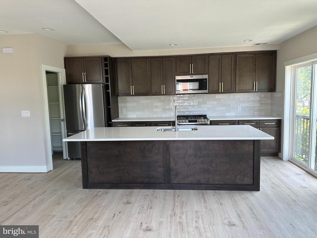 Foto del edificio - 234 15th St NE