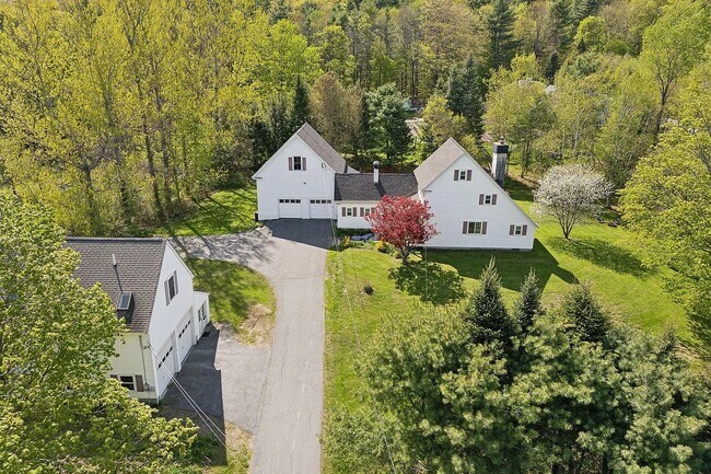 Propiedad completa - 39 Greenville St