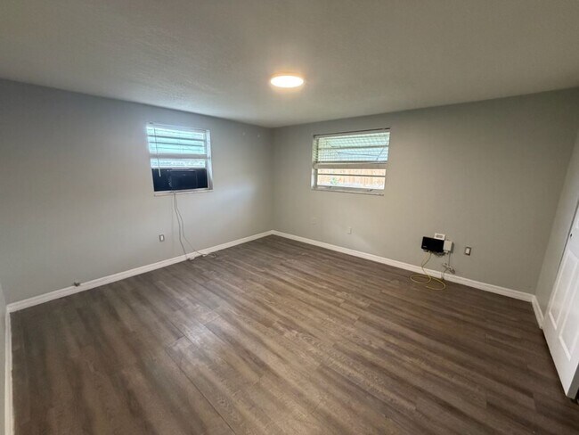 Foto del edificio - 702 21st Ave W