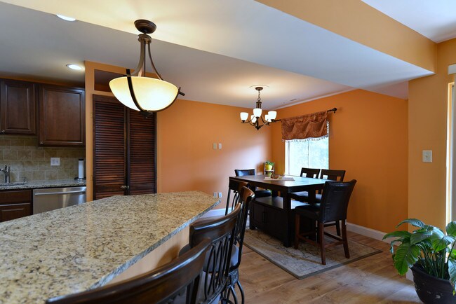 Foto del edificio - 18601 Walkers Choice Rd