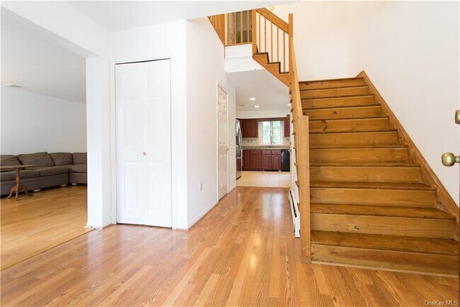 Foto del edificio - 97 Maple St