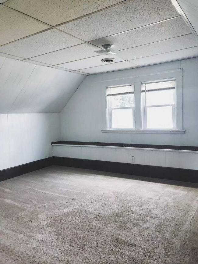 Foto del edificio - 3 bedroom in Worcester MA 01603