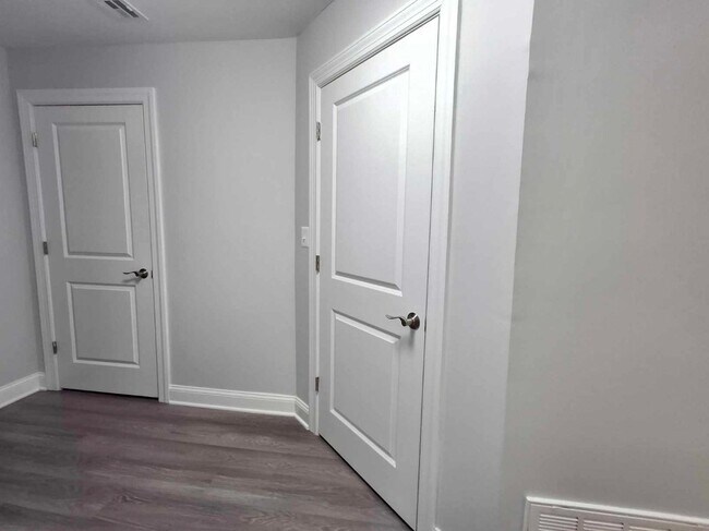 Foto del edificio - 123 Northampton Dr