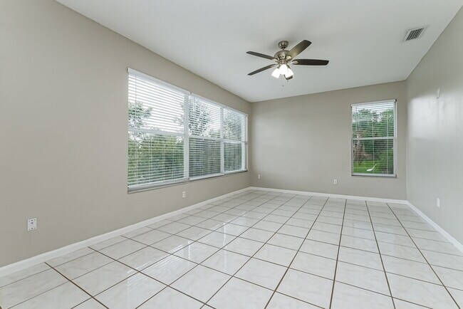 Foto del edificio - 1223 Alpine Lake Dr