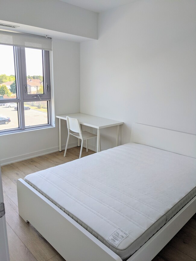 1800 Simcoe Street North, 214 (One bedroom... Apartment for Rent in Oshawa, ON