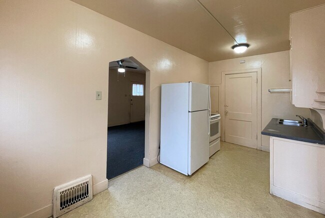 Foto del edificio - 7 N Elm St