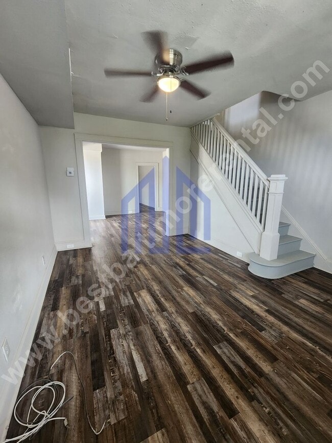 Building Photo - Cozy 3-Bedroom Rental with In-Unit Washer & Dryer | $1,400/Month