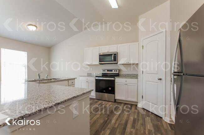 Foto del edificio - 1190 Silvertrace Dr
