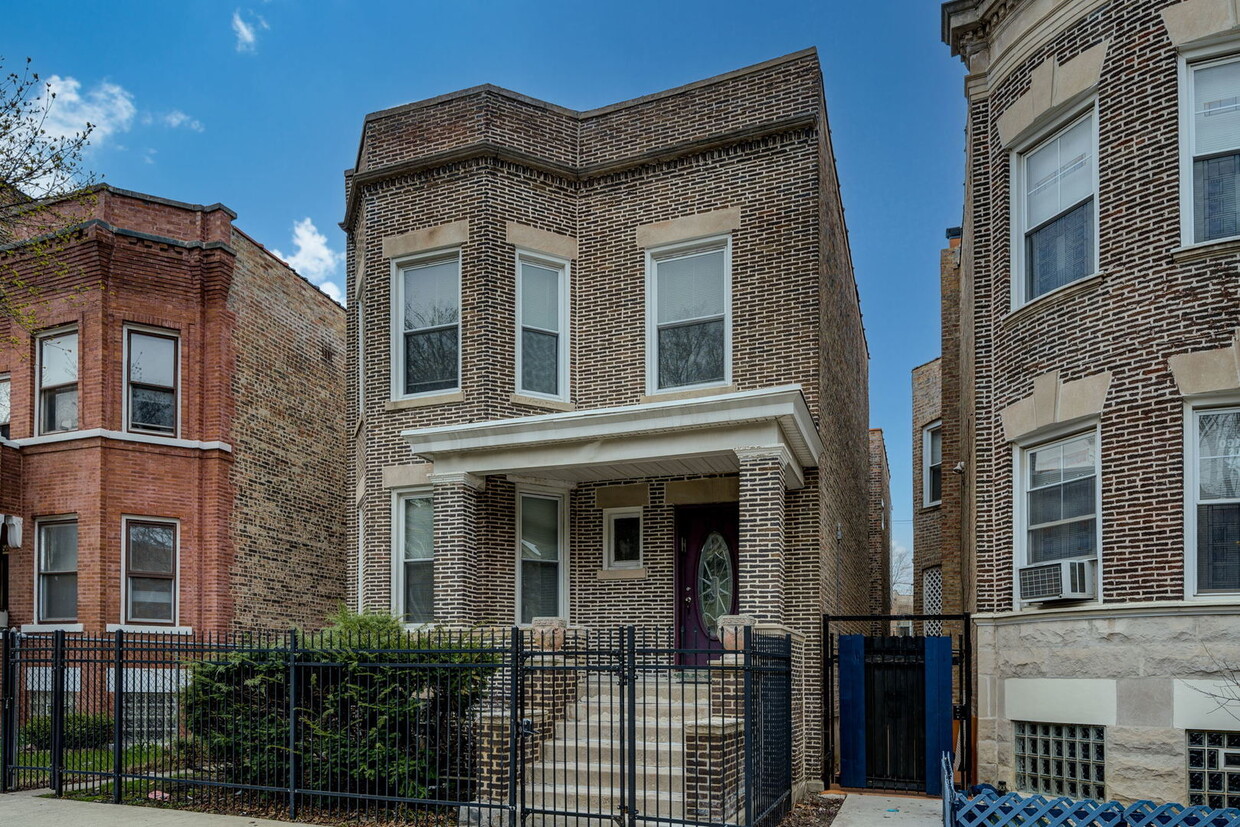 Foto principal - 6628 S Woodlawn Ave