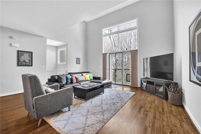 Foto del edificio - 1412 Peter Haughton Way