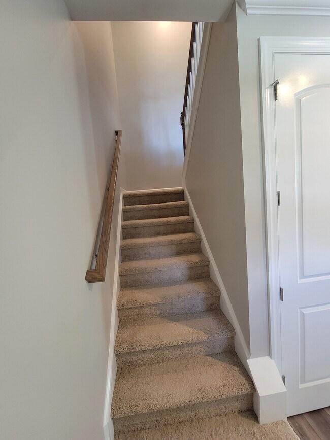 Building Photo - 5806 Clan Maclaine Dr