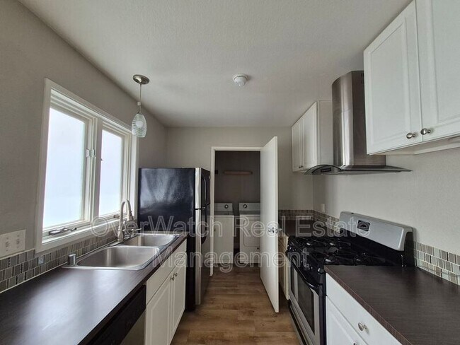 Foto del edificio - 8114 Boundary Ave