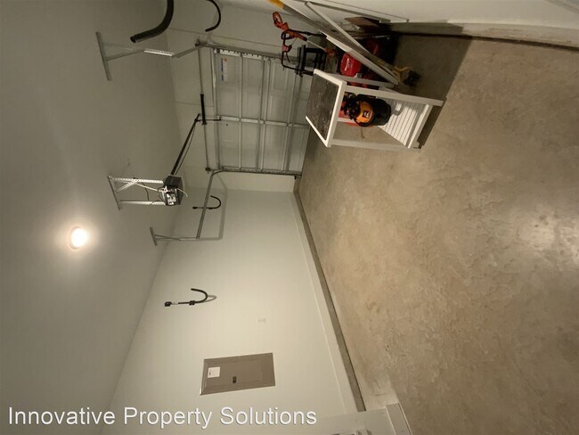 Building Photo - 3 br, 2.5 bath House - 74 Manchester Lane ...