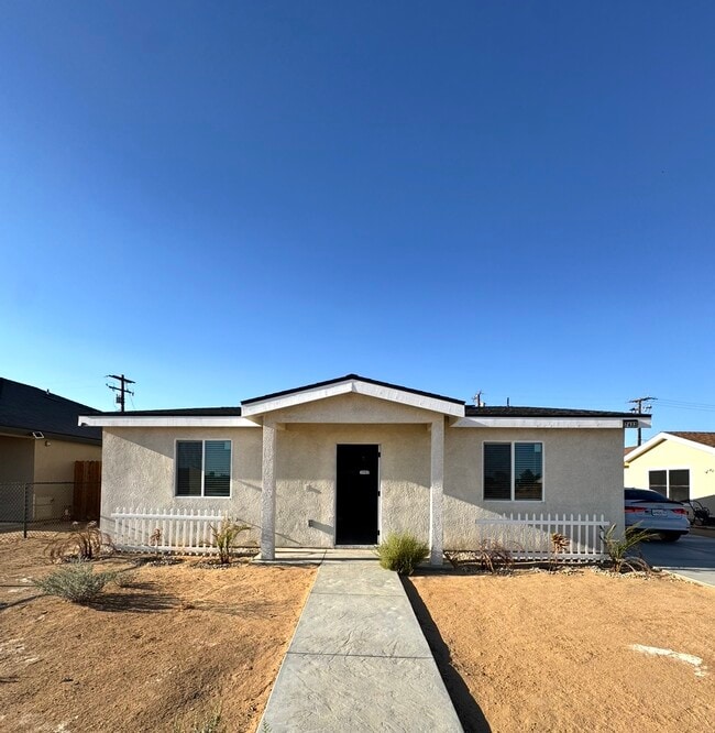 Building Photo - 7333 Jimson Ave
