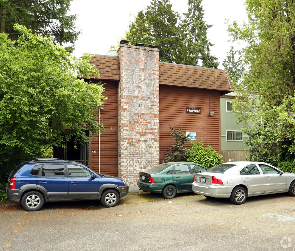 Foto del edificio - Mah-Yoos Apartments