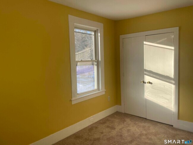 Foto del edificio - 57 N Main St