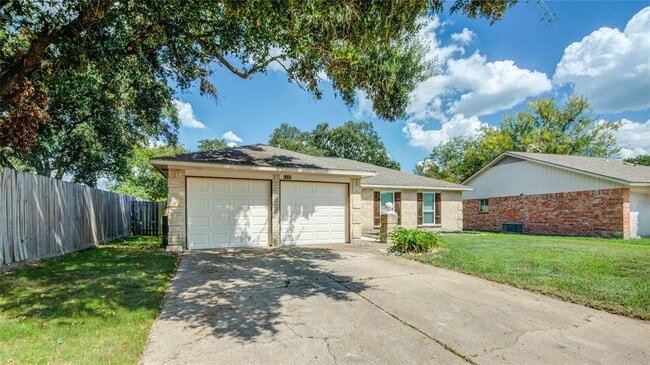 Building Photo - 1107 Rock Canyon Dr