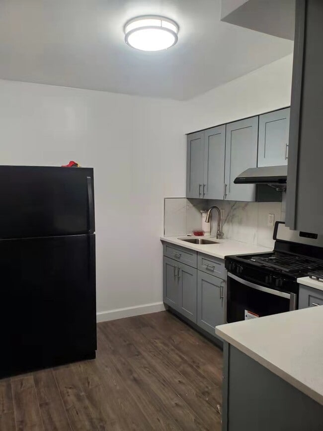 Foto del edificio - 2534 73rd St
