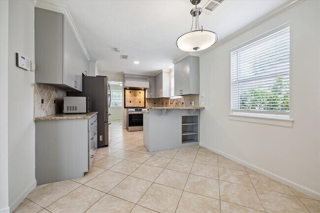 Foto del edificio - 10623 Hillcroft St