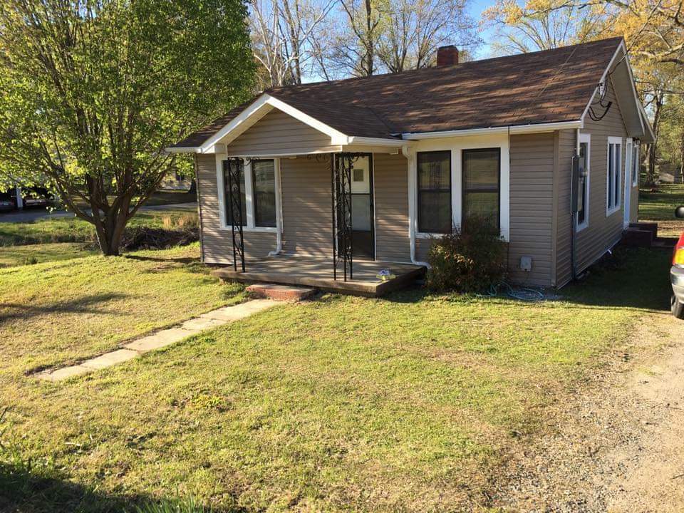 Foto principal - 3706 Edison Ave