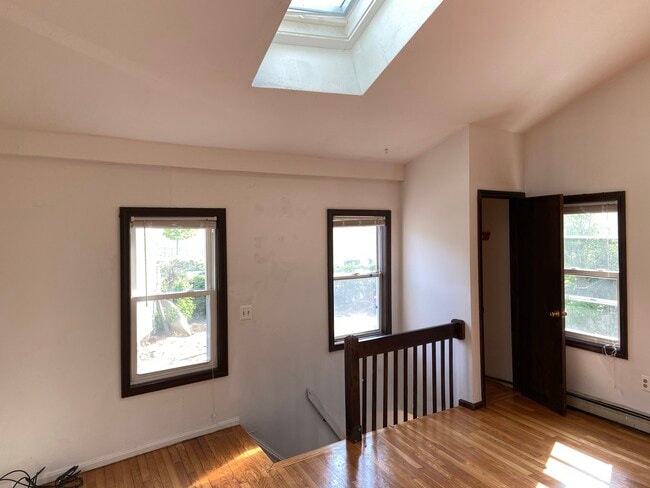 Foto del edificio - 8 Shepard St