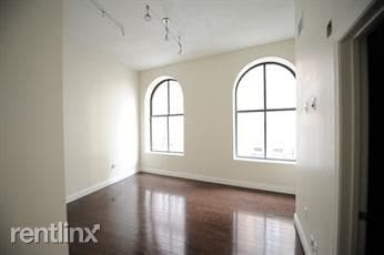 Building Photo - 153 Milk St