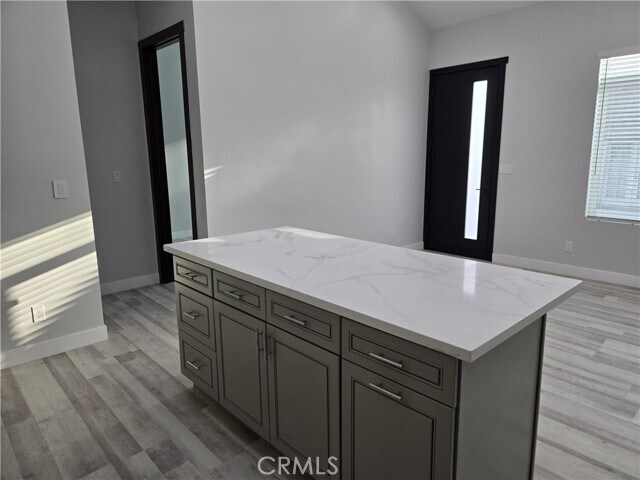 Foto del edificio - 17814 Florwood Ave