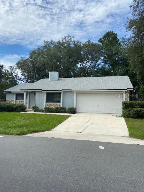 Primary Photo - 201 Ramblewood Dr