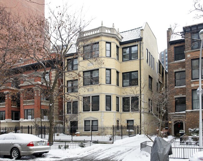 Foto principal - 635 W Sheridan Rd
