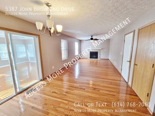 Foto del edificio - 5387 John Browning Dr