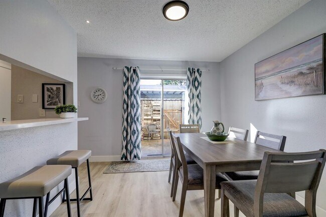 Foto del edificio - 8102 Amelia Rd