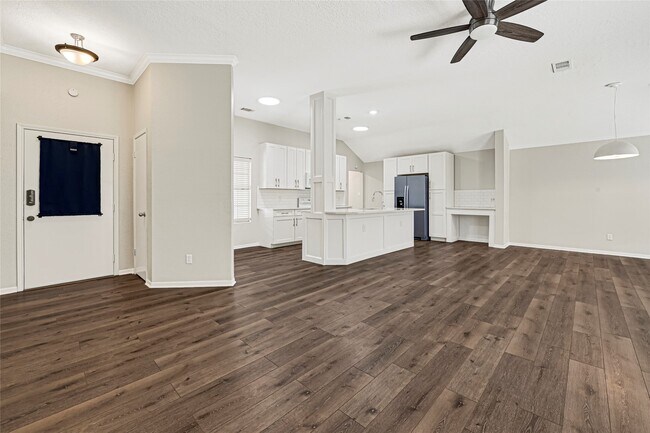Foto del edificio - 522 Country Ln